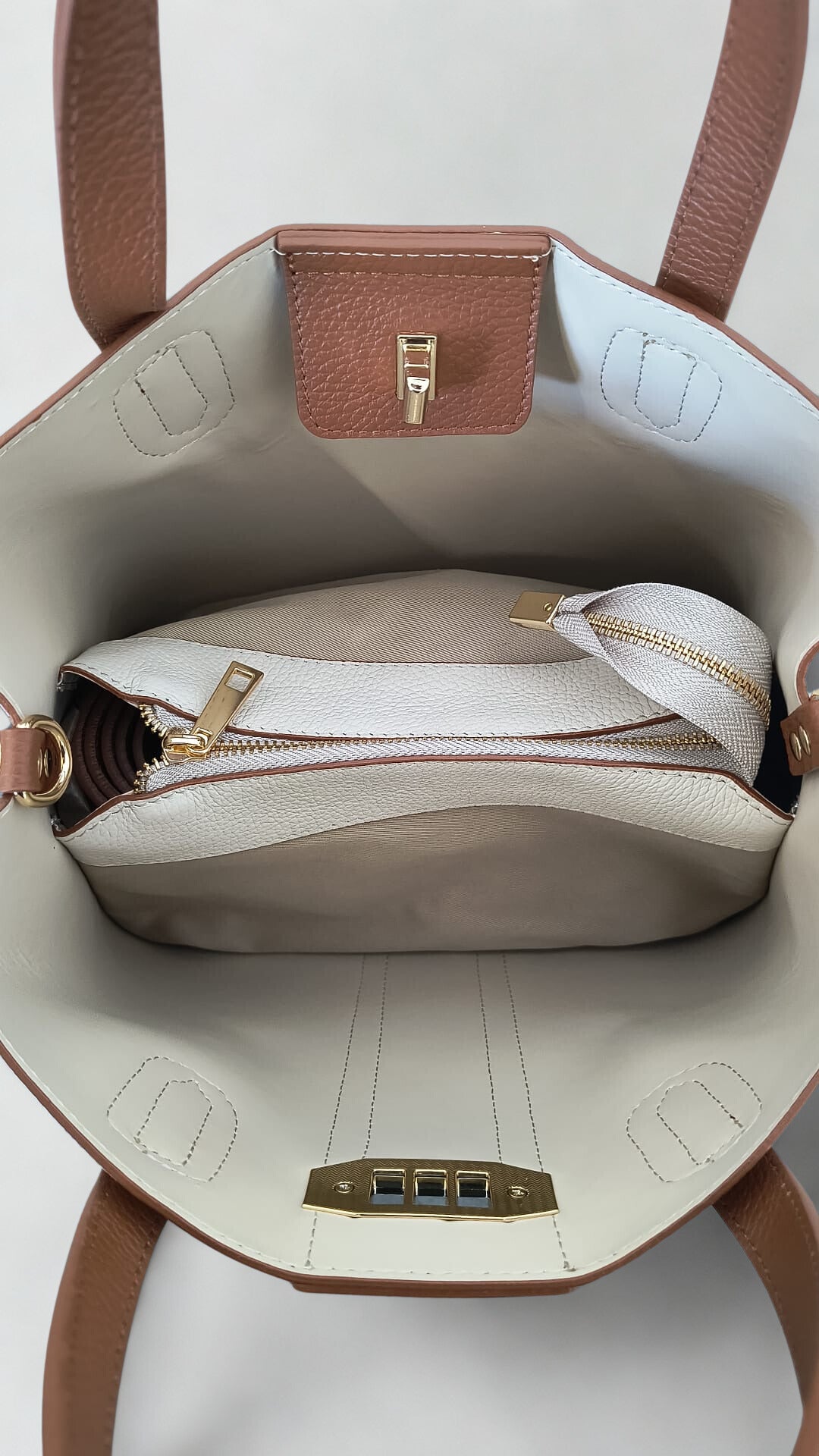 Soft Handbag in Genuine Dollar Leather - Made in Italy - Art. 26001