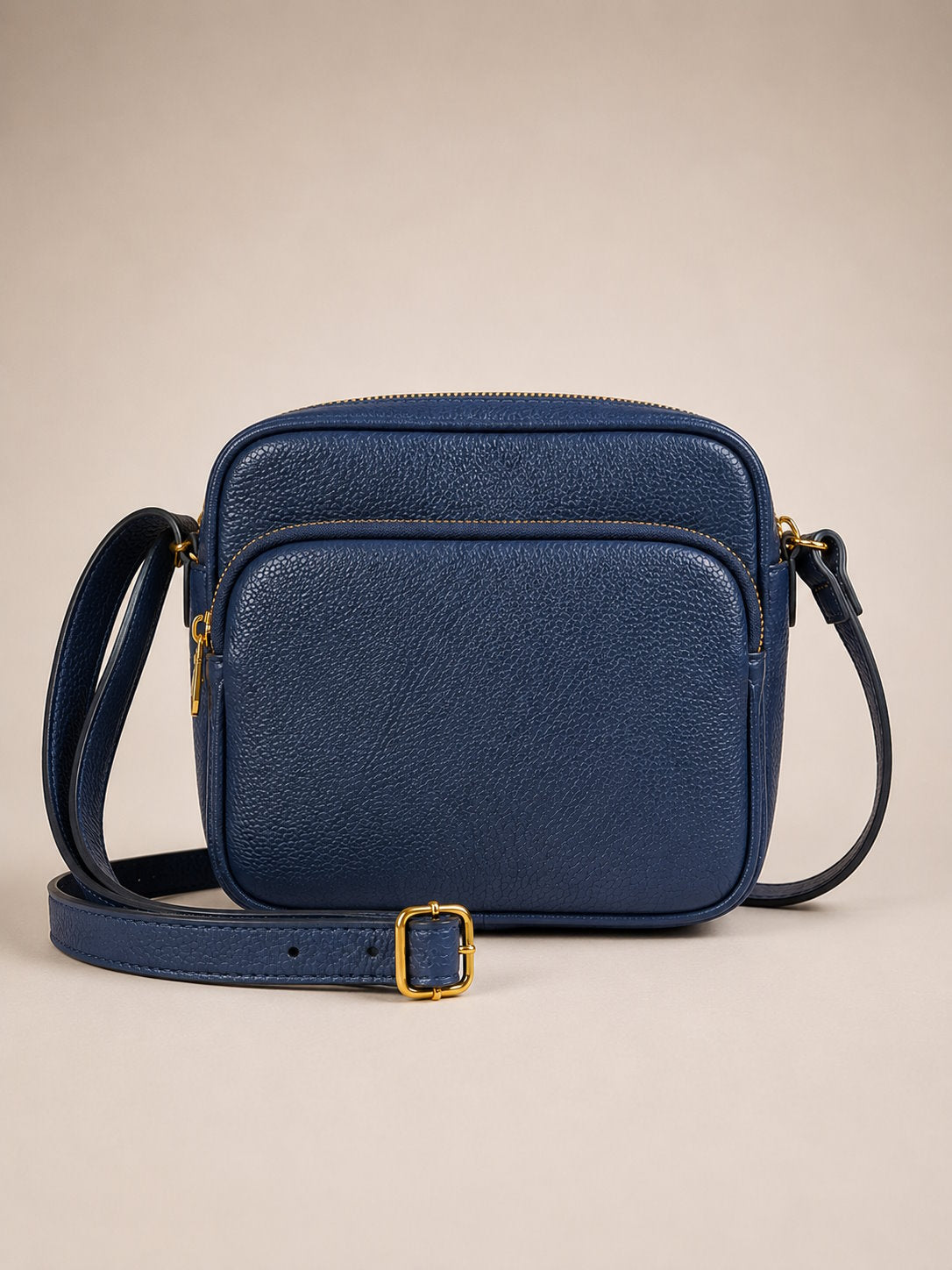 Soft Crossbody Bag in Genuine Dollaro Leather - Made in Italy - Art. 26136