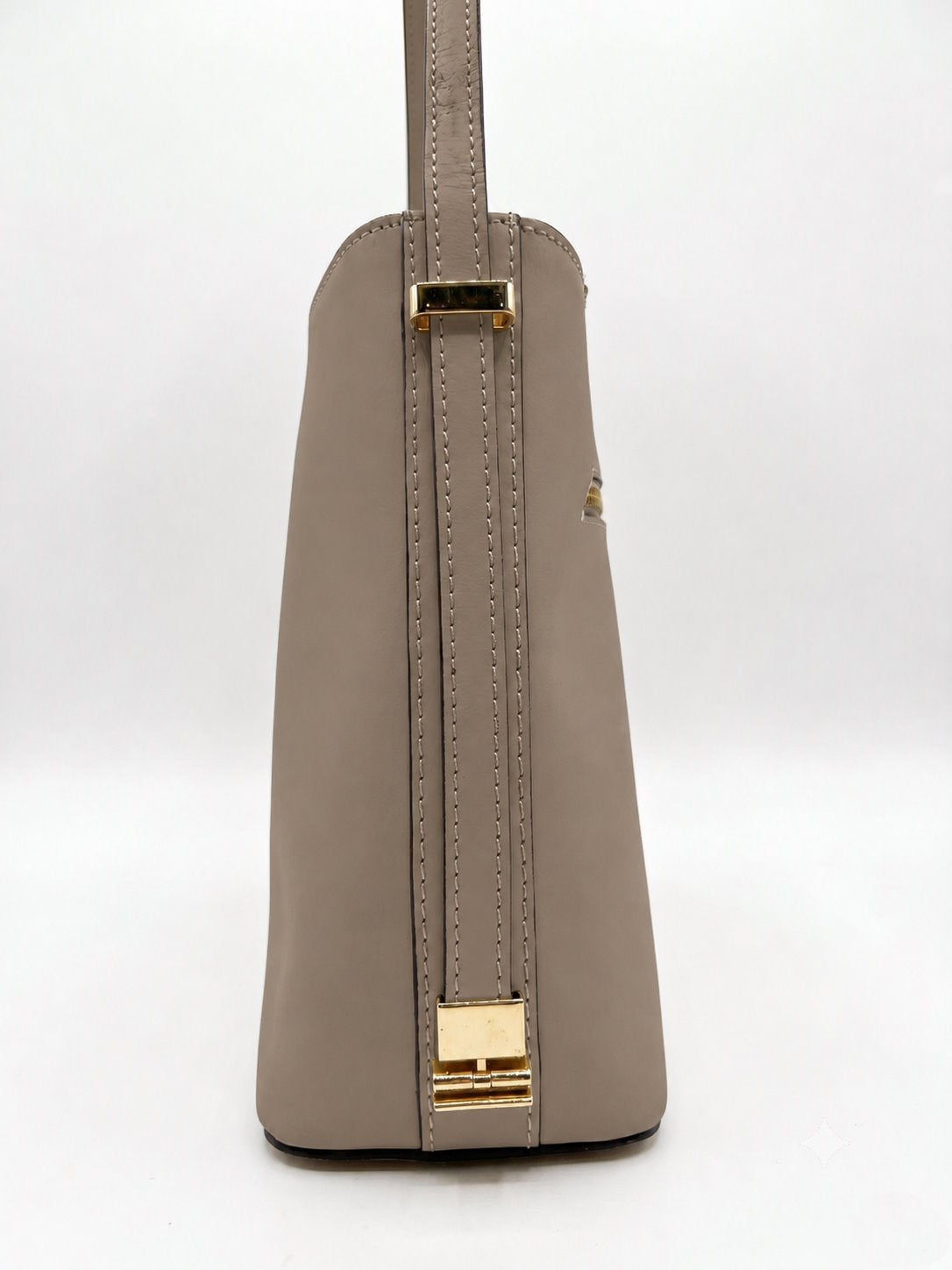 Structured Shoulder Bag in Genuine Ruga Leather - Made in Italy - Art. 26132
