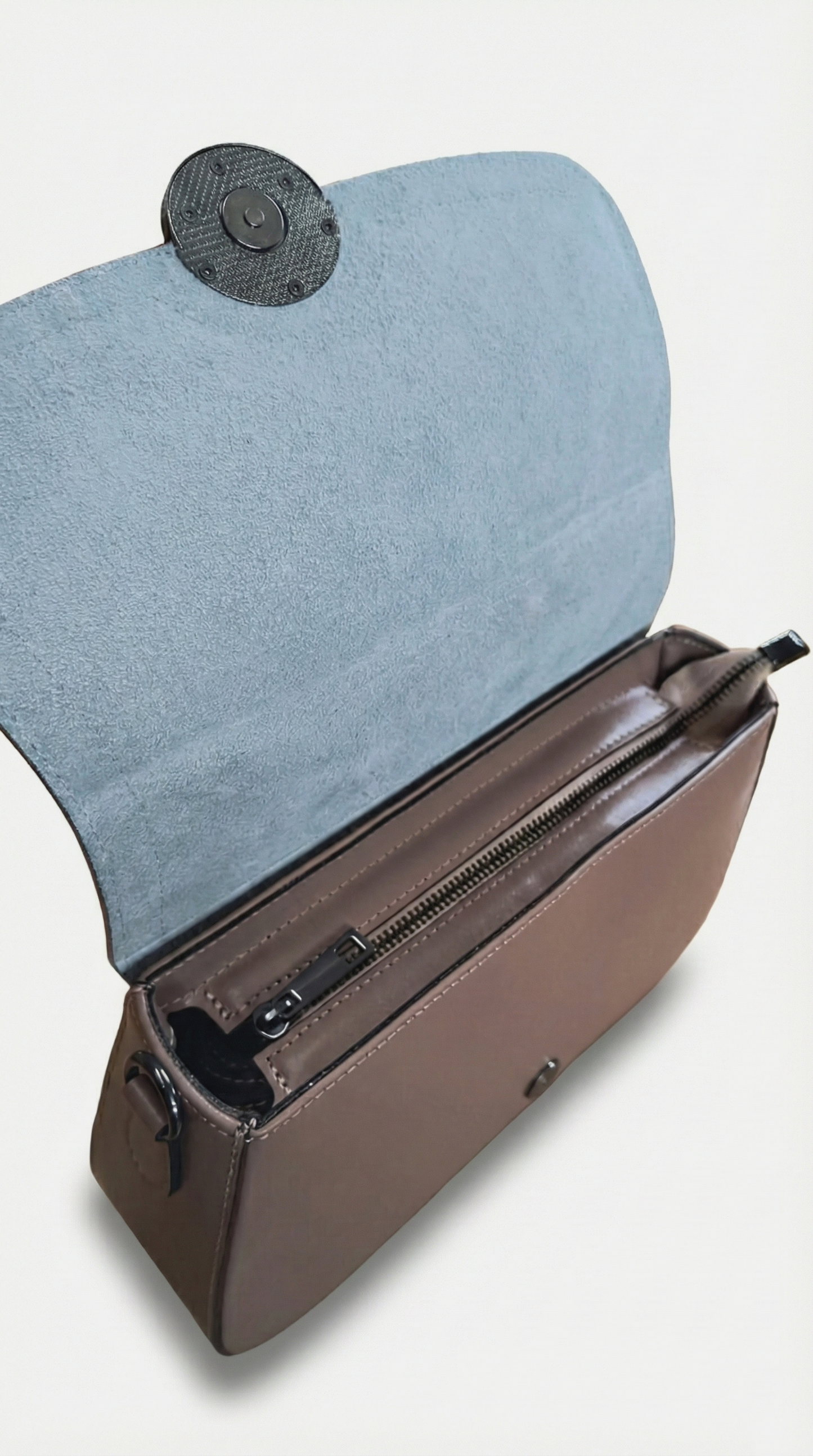 Structured Crossbody Bag in Genuine Ruga Leather - Made in Italy - 26005