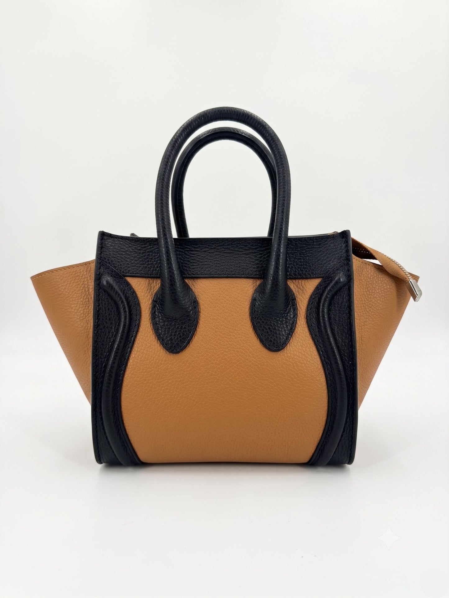 Structured Handbag in Genuine Dollaro Leather - Made in Italy - Art. 26124