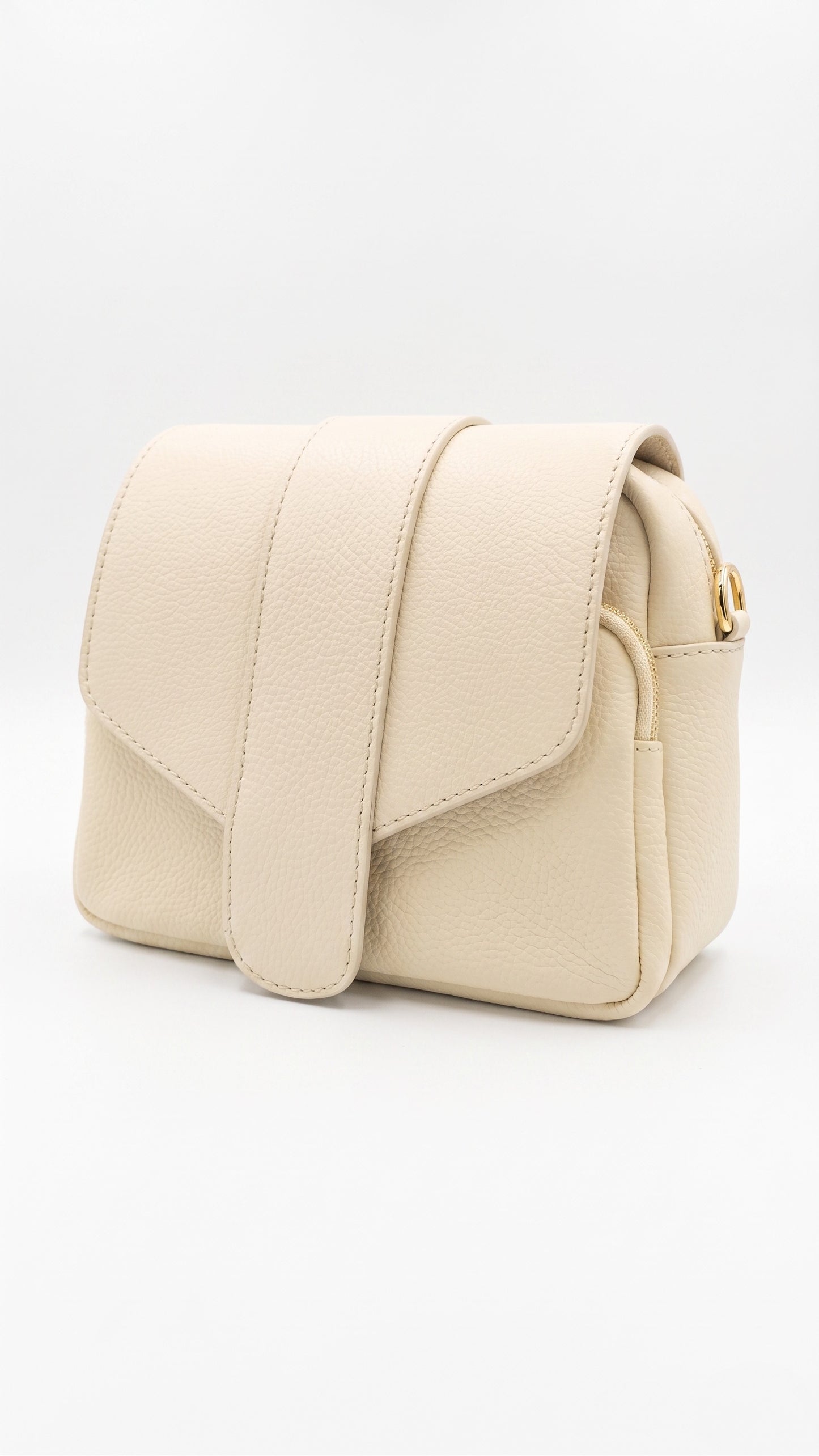 Structured Crossbody Bag in Genuine Dollaro Leather - Made in Italy - Art. 26093