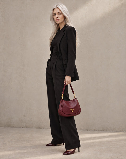 Soft Shoulder Bag in Genuine Dollaro Leather - Made in Italy - Art. 26164
